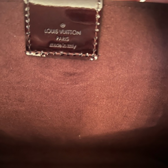 Authentic beautiful bag in excellent condition. - Picture 2 of 9